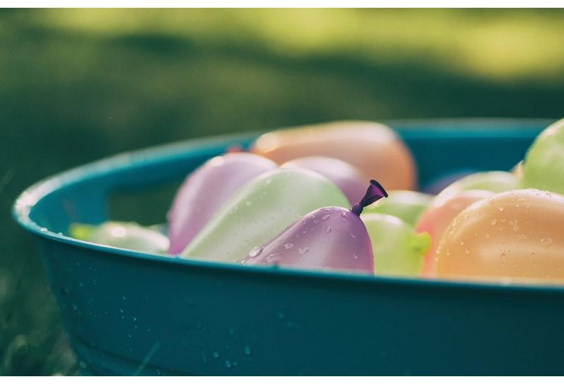 Water balloon games for parties