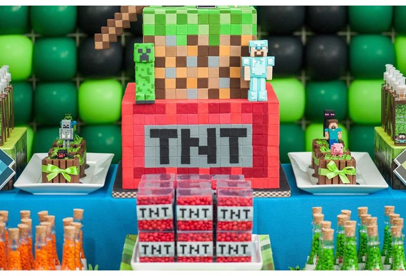 Minecraft theme birthday party ideas