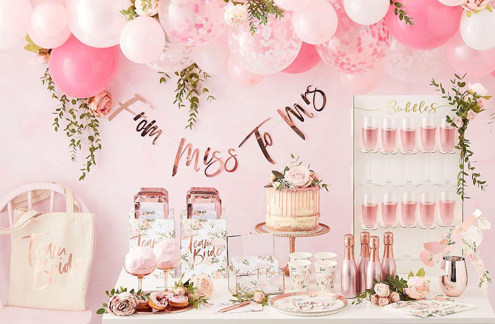 bachelorette party decor ideas
