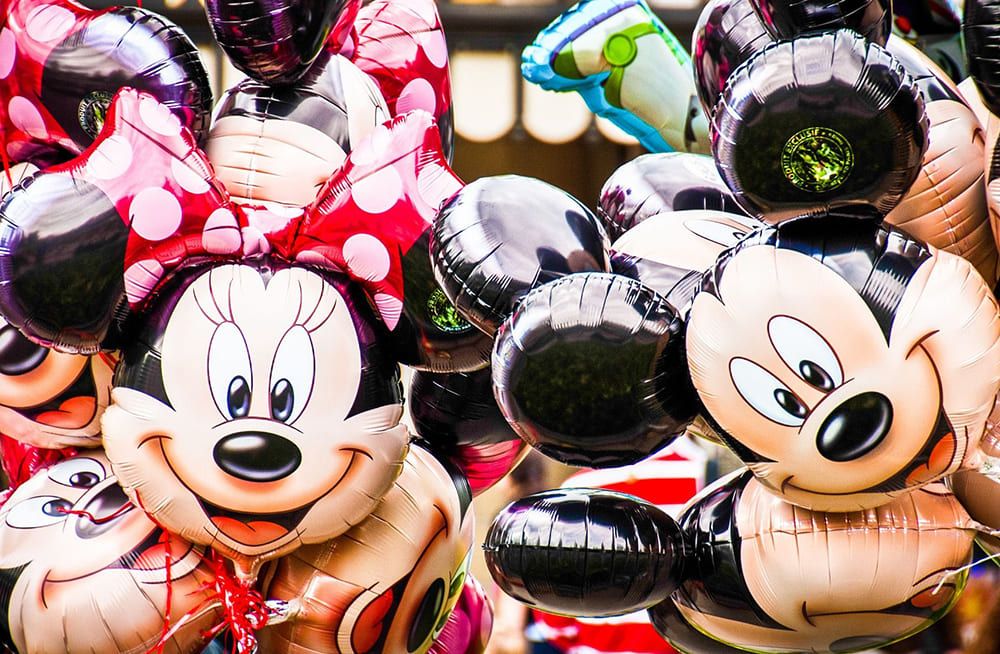 How to Make a Minnie Mouse Balloon Tower