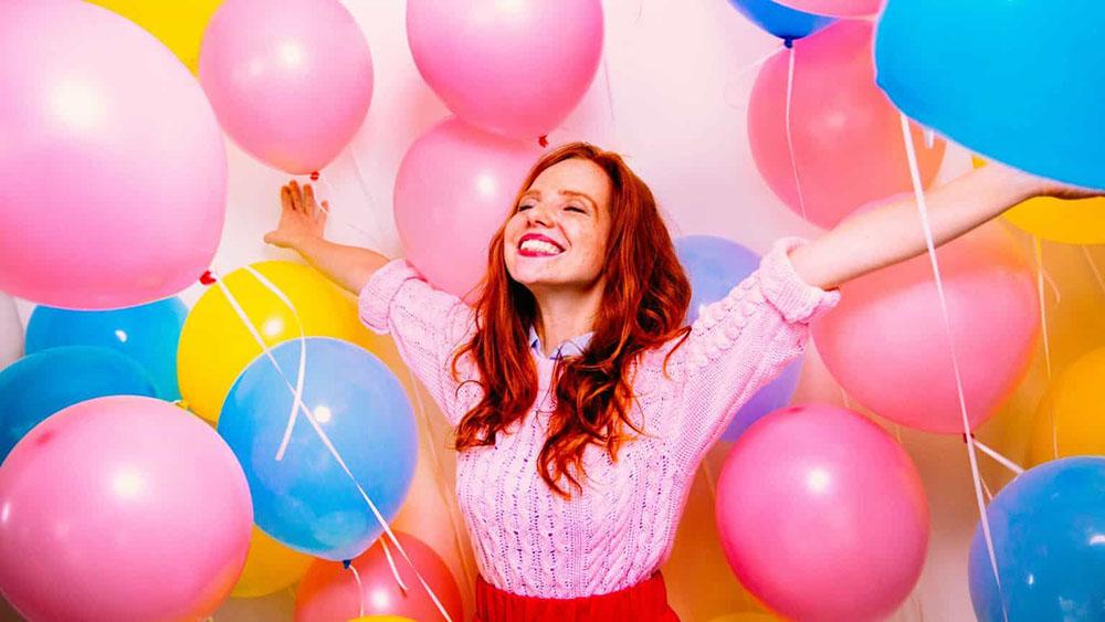 helium and air filled balloons