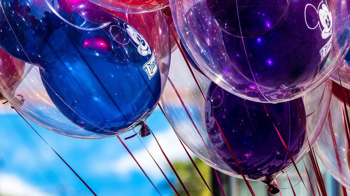 easy balloon decorations without helium