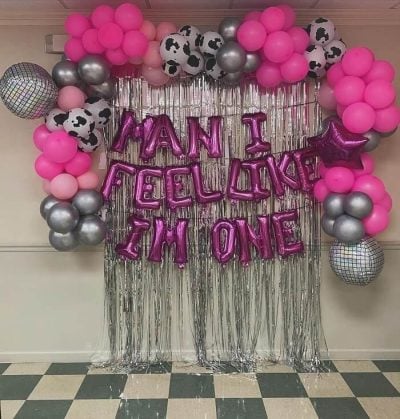 First Birthday Balloon Decoration